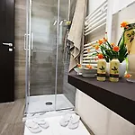 Couette-café Borgo Fiorito Relais 4*
