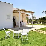 Bed & Breakfast Borgo Fiorito Relais Parabita