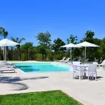 Borgo Fiorito Relais Bed & Breakfast 4*